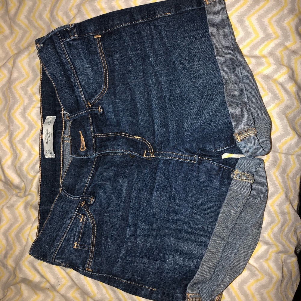 Abercrombie & Finch shorts